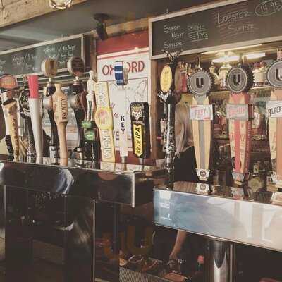 Lee's Pint And Shell