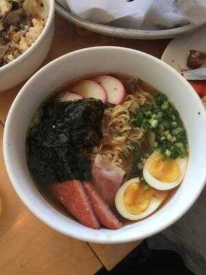 Ma'ono Fried Chicken