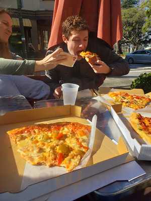 Tony's Pizza Napoletana