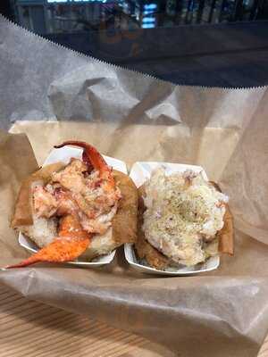 Luke's Lobster Brickell City Centre