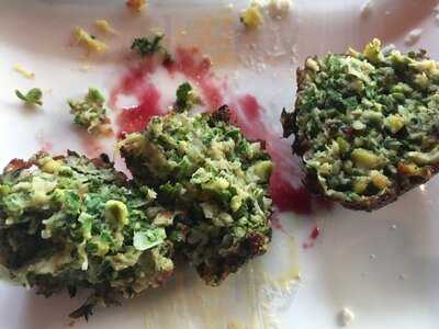 Divan Restaurant & Bar