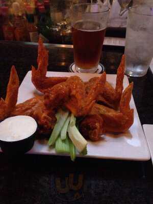 Ray J's American Grill