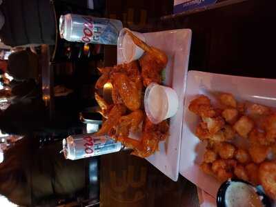 Ray J's American Grill