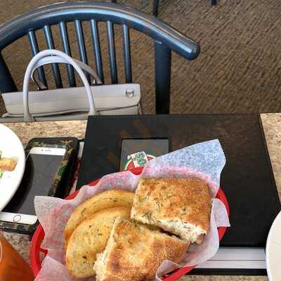 Marios Pizzeria And Ristorante