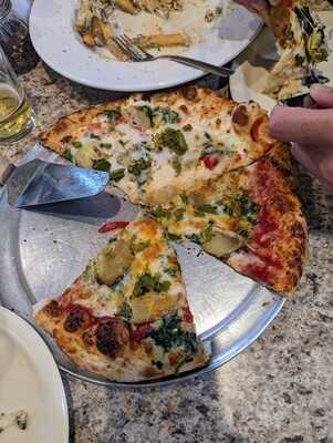 Marios Pizzeria And Ristorante