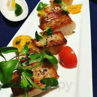 Noe Restaurant & Bar