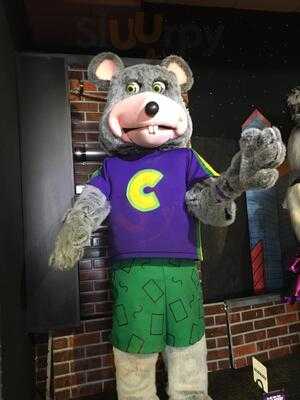 Chuck E. Cheese