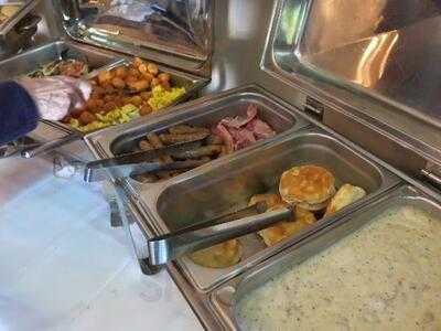 Al Smith's Feasting Fox Restaurant & Pub