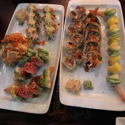 Rock-n-sake Bar & Sushi