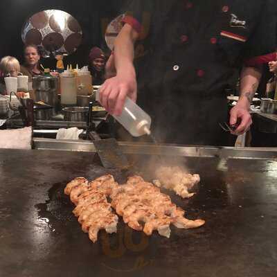 Tomo Japanese Steak House & Sushi