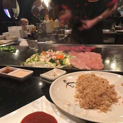 Tomo Japanese Steak House & Sushi