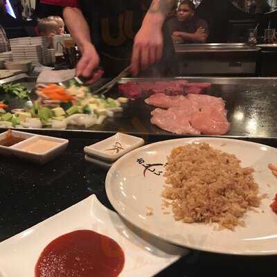 Tomo Japanese Steak House & Sushi