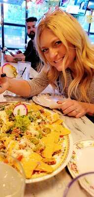 Broken English Taco Pub