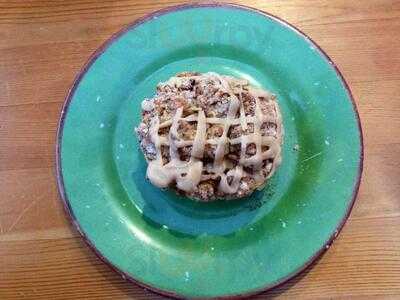 Red Canoe Cafe And Bookstore