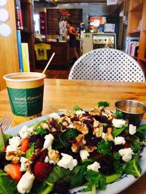 Red Canoe Cafe And Bookstore