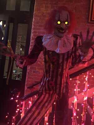 Bourbon Street Drinkery