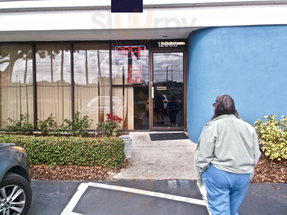 Ellie's Breakfast & Lunch