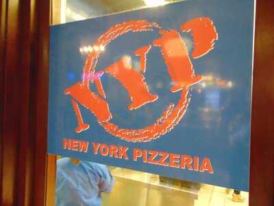 New York Pizzeria - Nyny Hotel And Casino