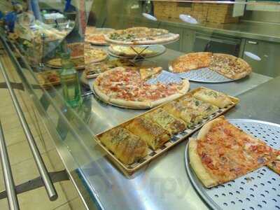 New York Pizzeria - Nyny Hotel And Casino