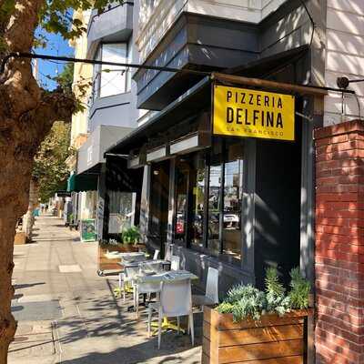 Pizzeria Delfina