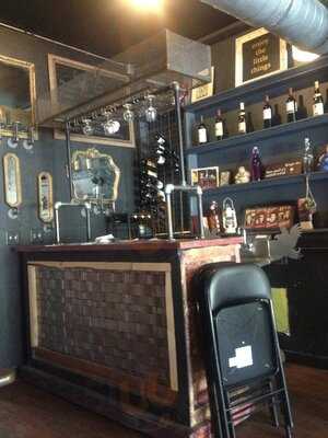 Joe Vinny & Bronsons