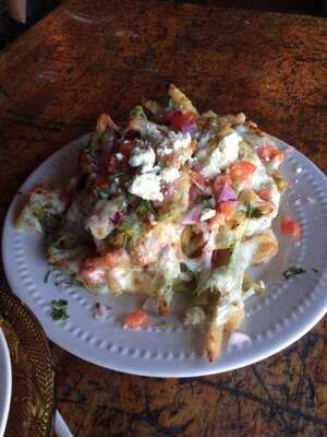 Joe Vinny & Bronsons