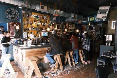 Joe Vinny & Bronsons