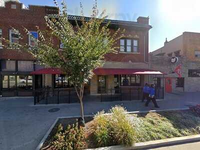 Basil Short North Restaurant