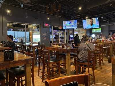 Eagles Nest Sports Grill