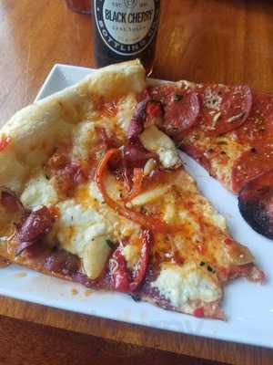 Pizzicato Gourmet Pizza