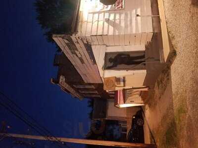 Monte Bello Pizzeria