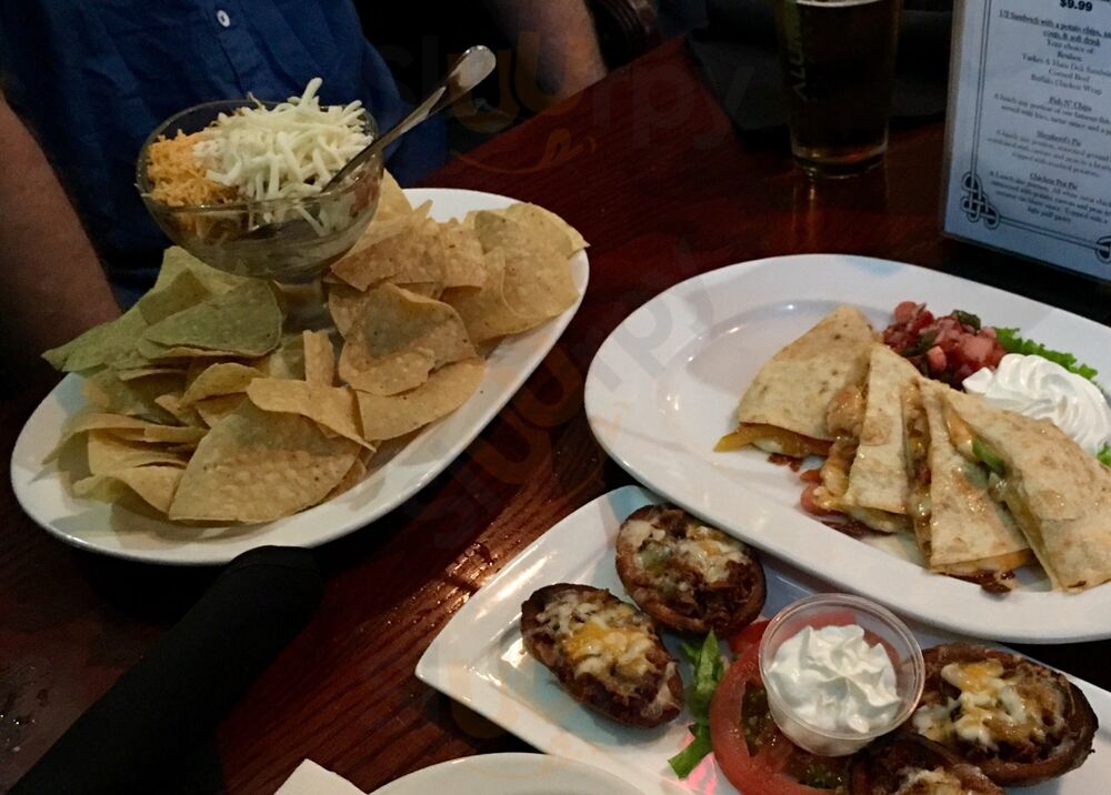 Irish Channel Restaurant And Pub