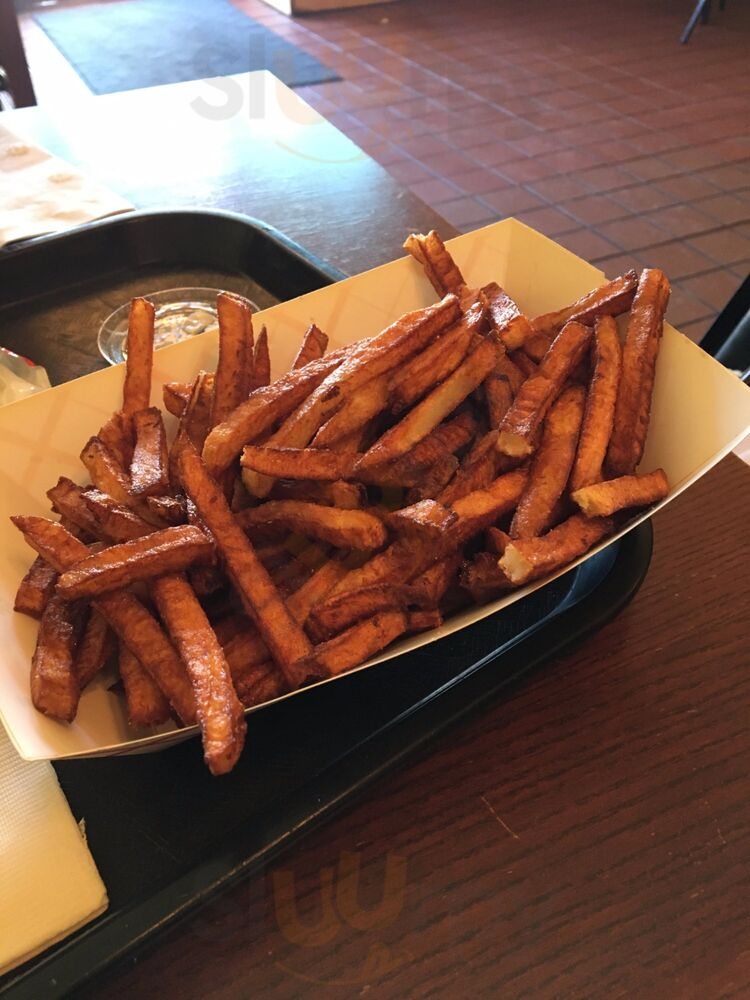 C&g's Smoking Barbecue