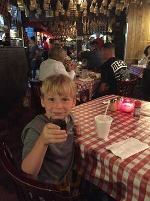 Filippi's Pizza Grotto Scripps Ranch