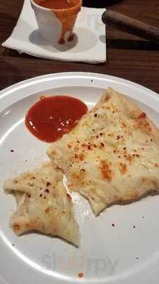 Michael's Pizza Bar & Restaurant