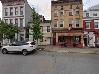 Michael's Pizza Bar & Restaurant