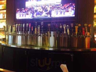 Bj's Restaurant & Brewhouse