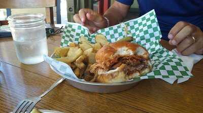 Hungry's Kitchen & Tap