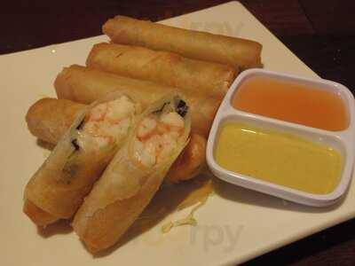 Tsai's Chinese Bistro