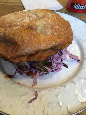 Court Street Grocers