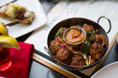 Pirata Caribbean Cuisine X Rum Bar