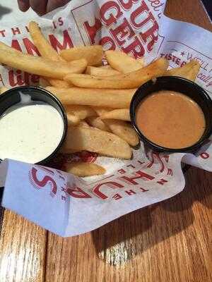Red Robin Gourmet Burgers