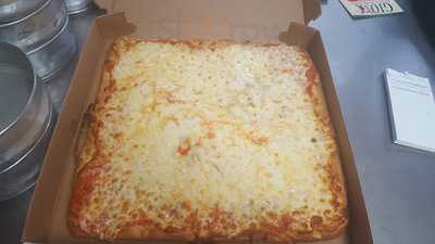 Gio's Pizza And Restaurant