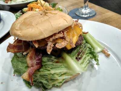 River's Edge @ Sheraton Tampa Riverwalk Hotel