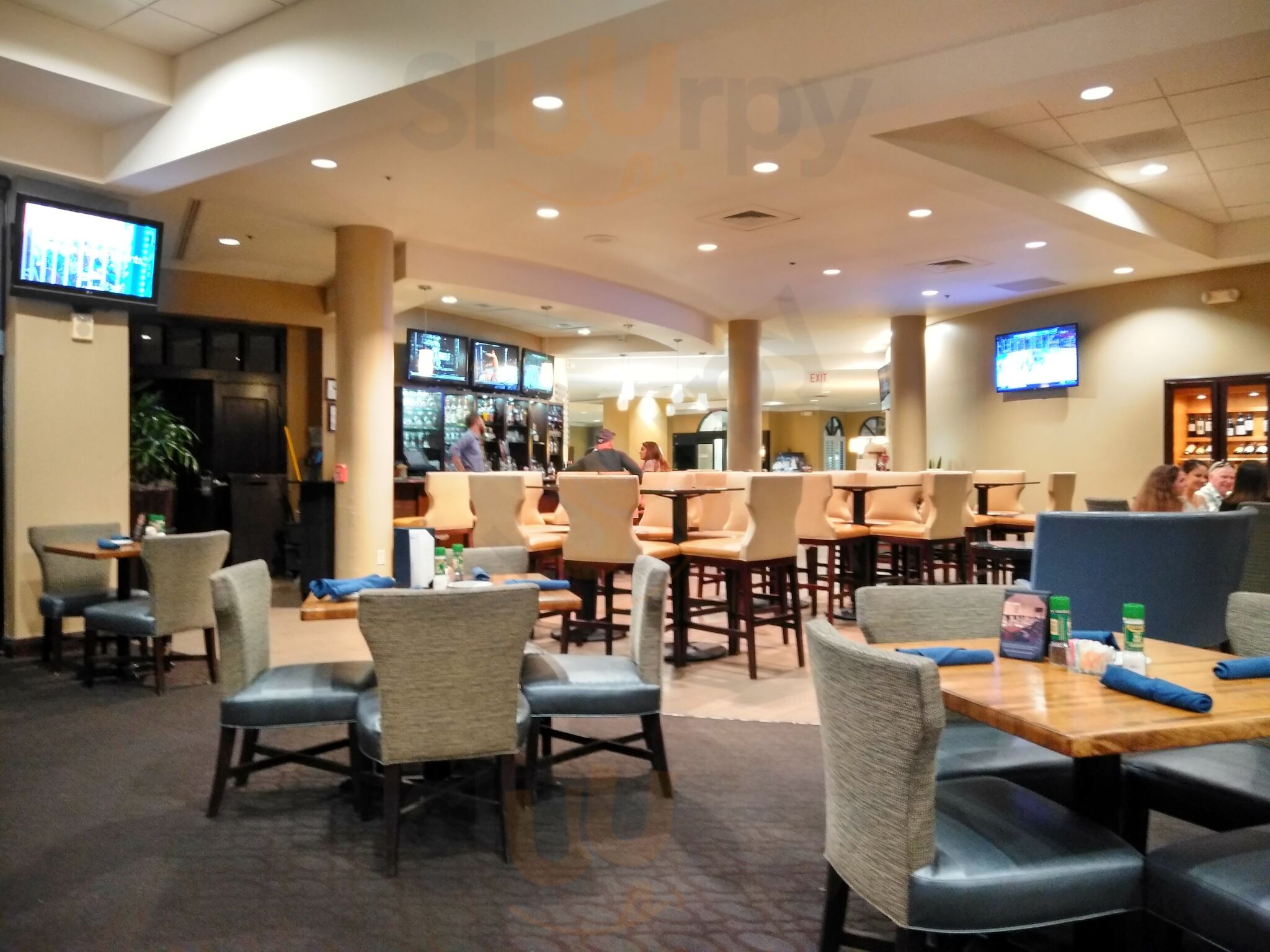 River's Edge @ Sheraton Tampa Riverwalk Hotel