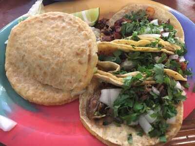 Taqueria El Bronco