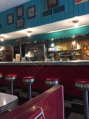 Lost In The 50's Diner