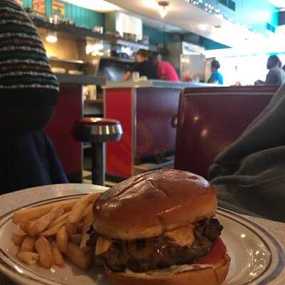 Lost In The 50's Diner