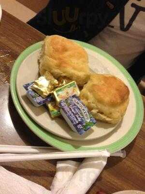 Tucker's Restaurant - Vine St