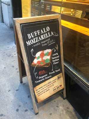 My Pie Pizzeria Romana